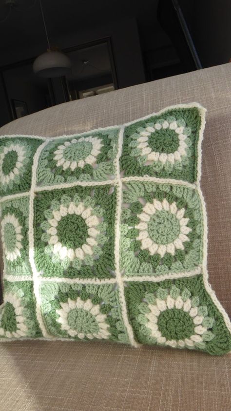 Crochet Cushion Pattern, Crochet Pillow Cover, Crochet Cushion Cover, Crochet Cushion, Mode Crochet, Crochet Pillows, Crochet Cushions, Haken Baby, Crochet Pillow