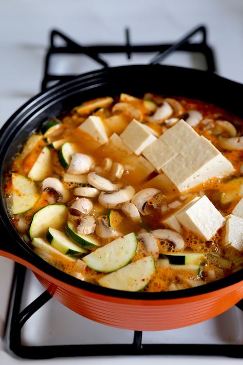 Doenjang Jjigae Recipe, Korean Food Photo, Soybean Recipe, Doenjang Jjigae, Jjigae Recipe, Doenjang Recipe, Korean Breakfast, Soybean Paste, Tofu Soup