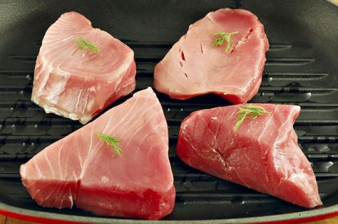 How to Season Ahi Tuna Ahi Tuna Steak Recipe, How To Cook Tuna, Ahi Tuna Recipe, How To Make Tuna, Smoked Tuna, Salad And Fries, Ahi Tuna Steak, Recipes Tuna, Tuna Steak Recipes