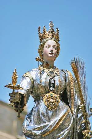 Santa Lucia Day, Italy Calabria, St Lucia Day, Christian Saints, St Lucy, Elysian Fields, Saint Lucy, Mia Mia, Saints Days