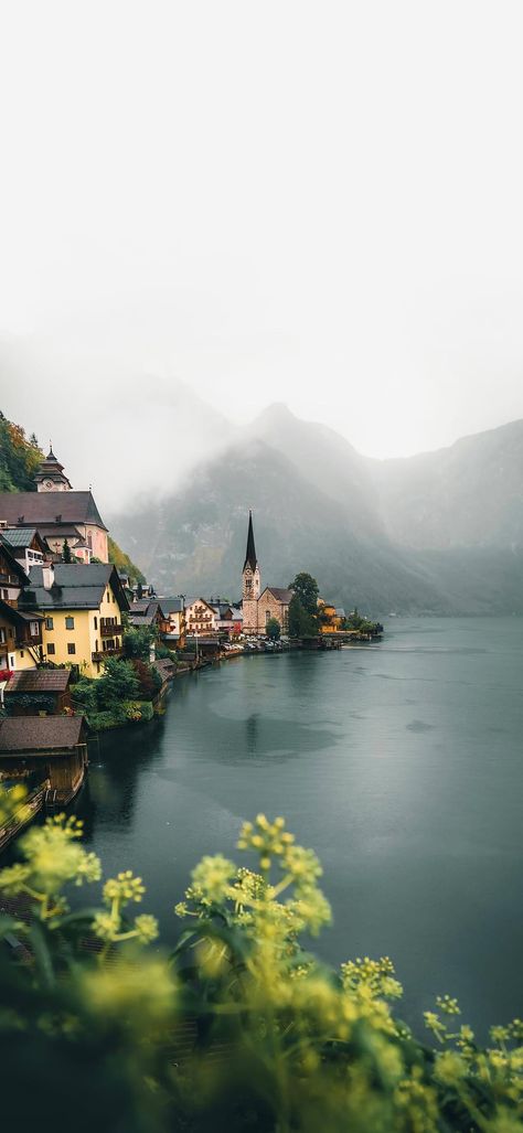 iPhone Wallpapers Hallstatt Austria, Nature Iphone Wallpaper, Travel Wallpaper, Best Iphone Wallpapers, Beautiful Places Nature, Landscape Pictures, Simple Wallpapers, Beautiful Scenery Nature, Homescreen Wallpaper