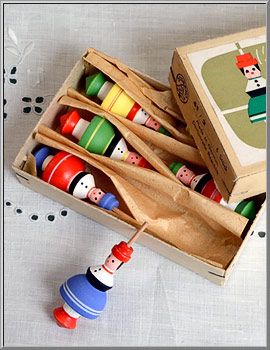 Vintage Wood Toys, Daycare Toys, Ceramic Toys, Drywall Tape, German Toys, Toy Packaging, Traditional Toys, Folk Doll, German Dolls