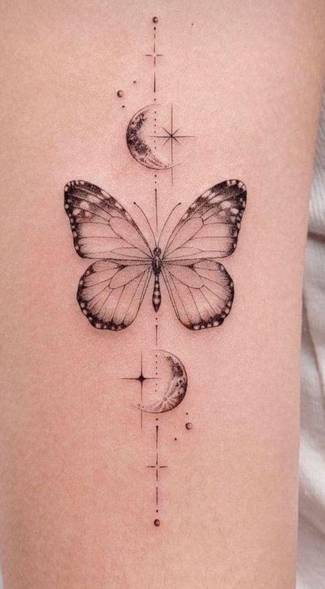 Metamorphosis Tattoo, Female Arms, Tattoo Papillon, Tattoo Ideas For Female, Classy Tattoos For Women, Marguerite Daisy, 50 Tattoo, Petit Tattoo, Butterfly Tattoos For Women