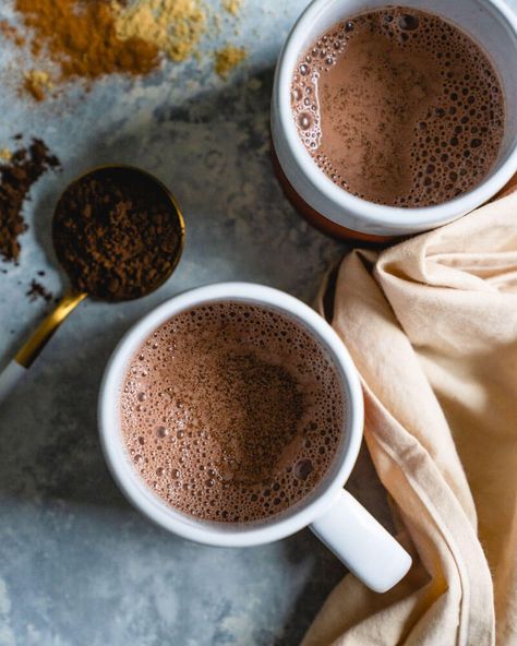 Homemade Gingerbread Hot Chocolate (Dairy + Refined Sugar Free) | A Couple Cooks Dairy Free Hot Chocolate, Best Hot Chocolate Recipes, Gingerbread Hot Chocolate, Hot Chocolate Recipe Homemade, Best Hot Chocolate, Crockpot Hot Chocolate, Vegan Hot Chocolate, Cocoa Recipes, Couple Cooking