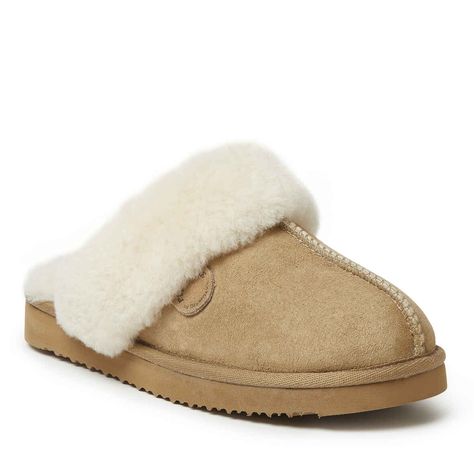 Dearfoams Women's Fireside Water Resistent Sydney Shearling Scuff Slipper Cute Uggs, Best Slippers, Shearling Slippers, Sheepskin Slippers, Clog Slippers, Comforters Cozy, Christmas Wishlist, Slide Slipper, Cute Shoes