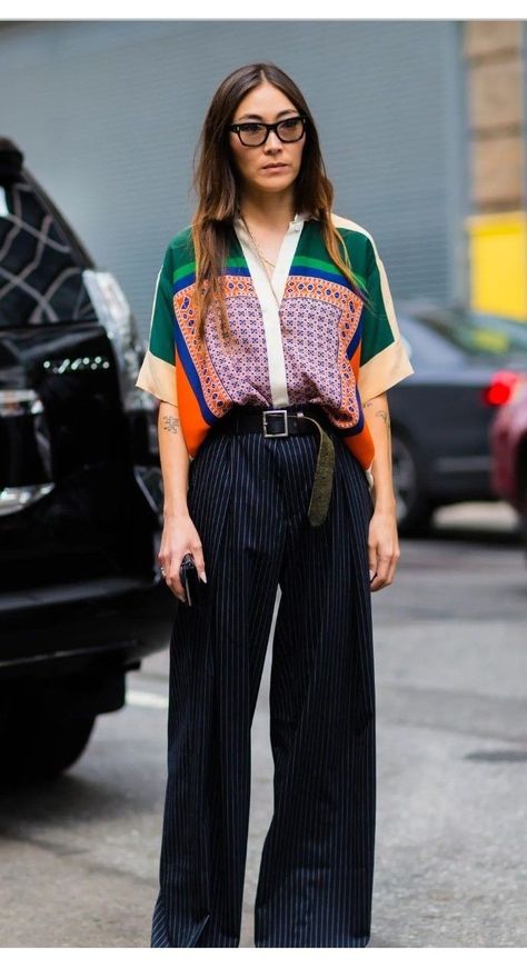 Eclectic Clothing Style, Eclectic Outfits, Marlene Hose, Rok Outfit, Eclectic Clothing, Chique Outfits, Look Retro, Nyfw Street Style, Neue Outfits