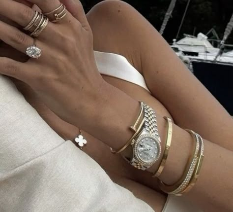 Money Rings, Watch Rings, Xoxo Jewelry, Luxe Jewelry, Dope Jewelry, Classy Jewelry, Jewelry Essentials, Stacked Jewelry, Jewelry Lookbook