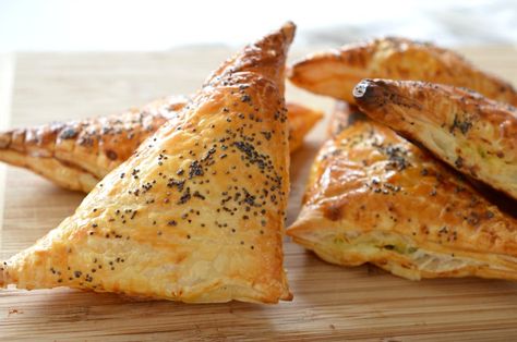 Spinach and Three Cheese Triangles - Create Bake Make Party Food Items, Cheese Triangles, Savory Pastries, Farmers Cheese, Vegan Christmas Recipes, Italian Pastry, Savory Pastry, Jewish Food, Kosher Recipes