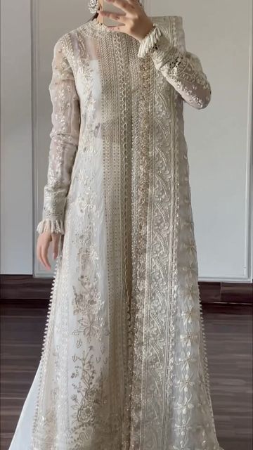 Pakistani Party Wear Dresses, Pakistan Dress, Desi Wedding Dresses, Pakistani Wedding Outfits, Pakistani Fashion Party Wear, Pakistani Fancy Dresses, Beautiful Pakistani Dresses, Salwar Kamiz, Fancy Dresses Long