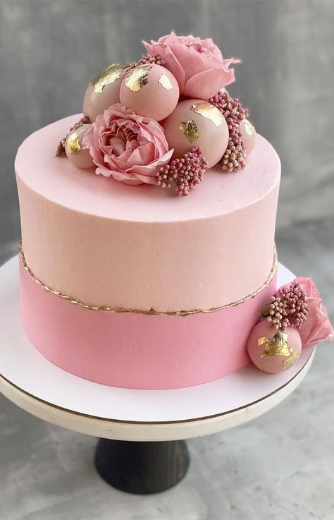 47 Cute Birthday Cakes For All Ages : 3rd butterfly birthday cake Dark Pink Cake, Pink And Gold Cake, Pink And Gold Birthday, Pink Birthday Cake, Gold Birthday Cake, Sweet 16 Birthday Cake, Birthday Cake With Flowers, Online Cake Delivery, Beautiful Cake Designs