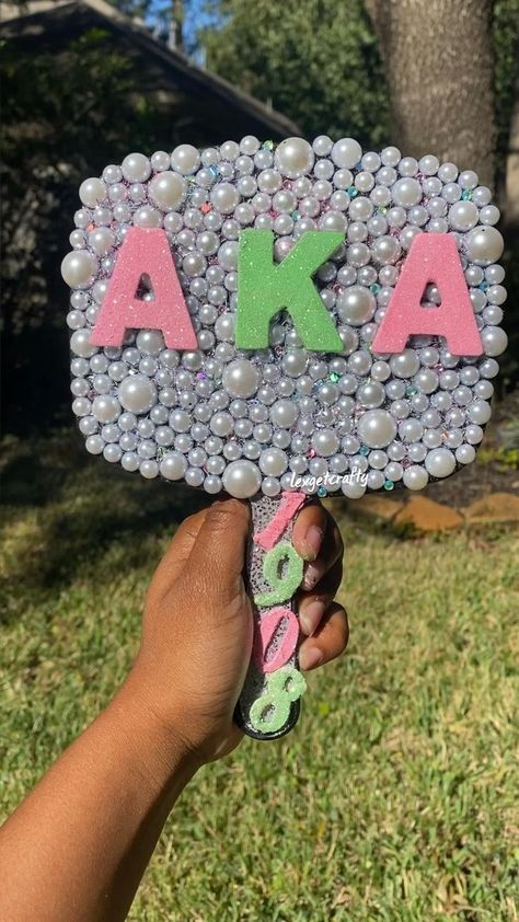 Colleges Aesthetic, Sorority Gifts Diy, Alpha Kappa Alpha Crafts, Pink And Green Outfits, Aka Legacy, Alpha Kappa Alpha Gifts, Alpha Kappa Alpha Clothing, Sorority Diy, Aka Gifts