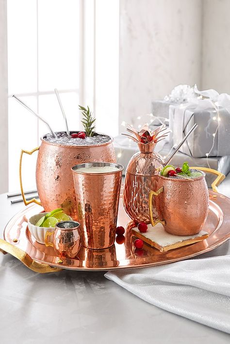 Copper Drinkware, Practical Housewarming Gifts, Copper Kitchen Accessories, Christmas Party Drinks, Mule Mugs, Holiday Hosting, Copper Decor, Copper Mugs, Copper Pots