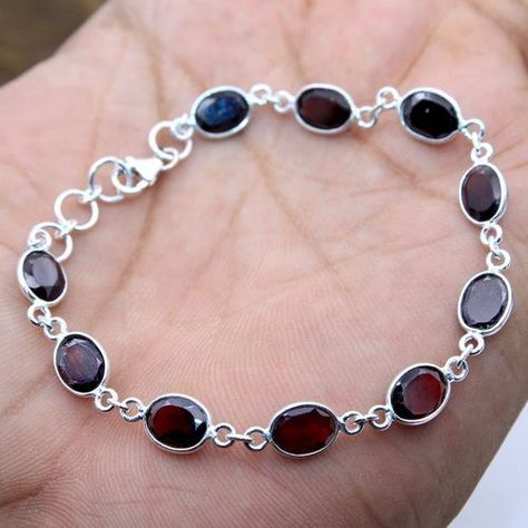 Red Garnet Gemstone Bracelet 925 Solid Sterling Silver HANDMADE Fine Jewelry Handmade Jewelry Display, Oval Bracelet, Handmade Fine Jewelry, Sterling Silver Jewelry Handmade, Garnet Jewelry, Silver Jewelry Fashion, Jewelry Lookbook, Fine Jewelry Bracelets, Silver Jewelry Handmade