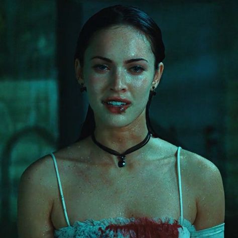 Jeniffers Body Icon, Jennifers Body Megan, Megan Fox Jennifer's Body, Jennifer Body, Jennifer's Body Aesthetic, Jennifer’s Body, Jennifer Check, Body Appreciation, Effy Stonem