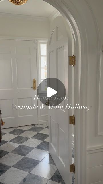 Gail Disner 💙 The Southern Gail on Instagram: "🤍 The @thesoutherngail Vestibule & Main Hallway Tour 🤍" Colonial Hallway Ideas, Vestibule Ideas Entryway, Center Hall Colonial Interior, Center Hall Colonial Entryway, Colonial Entryway, Center Hall Colonial Exterior, Colonial Revival Staircase, Center Hall Colonial Floor Plan, Colonial Modern