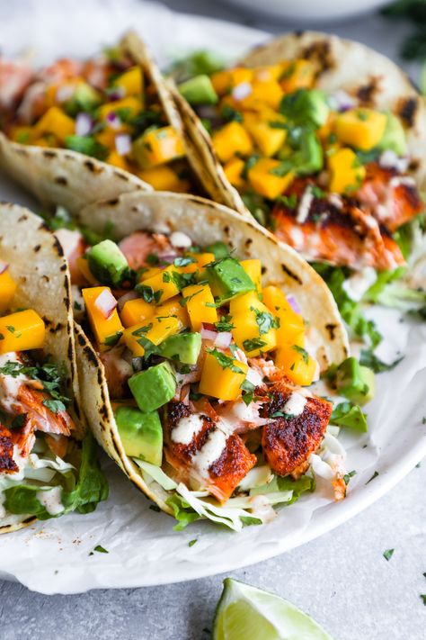 Salmon Taco Recipe, Spicy Salmon Tacos, Salmon Mango Tacos, Healthy Salmon Tacos, Salmon Tacos Recipe Easy, Salmon Tacos With Mango Salsa, Prenatal Recipes, Mango Salsa Tacos, Chipotle Salmon Tacos