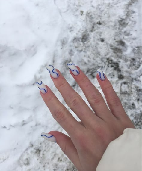 Lines On Nails, Simple Acrylic Nails, Classy Acrylic Nails, Soft Nails, Nail Tattoo, Nails Only, Fire Nails, Dream Nails, Minimalist Nails