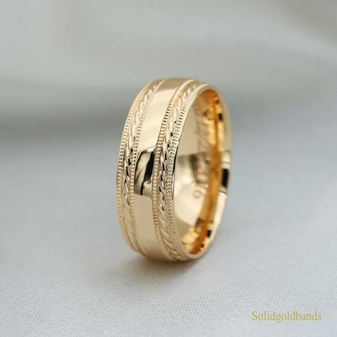 Men Gold Wedding Rings, Groom Wedding Band Gold, Groom Wedding Band, Marriage Jewellery, Mens Wedding Rings Gold, Solid Gold Wedding Band, Couple Ring Design, Simple Wedding Bands, Canada Wedding