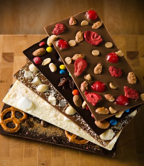 “Make Your Own” Custom Chocolate Bars – Roaming Rosie Custom Chocolate Bars, Peanut Butter Jelly Time, Homemade Chocolate Bars, Chocolate Slabs, Dried Raspberries, Custom Chocolate, Summer Dessert Recipes, Peanut Butter Jelly, Artisan Chocolate