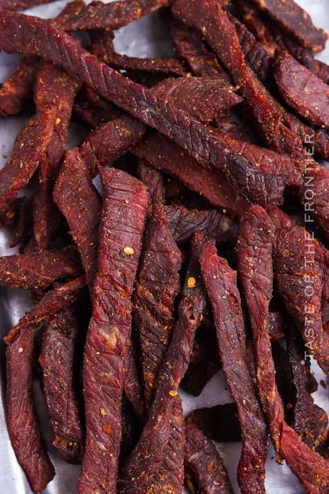 Smoked Jerky Marinade Recipes, Smoked Beef Jerky Recipe, Beef Jerky Marinade Recipe, Smoker Beef Jerky, Smoked Jerky Recipes, Smoker Jerky Recipes, Beef Jerky Marinade, Deer Jerky Recipe, Venison Jerky Recipe