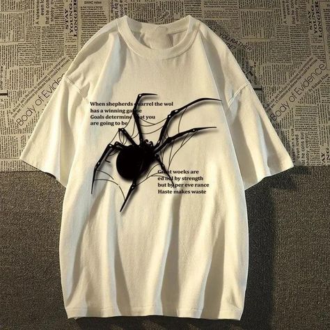 Y2K Spider Graphic Oversized T-Shirt - VONVEX Spider Graphic, Summer Korean Style, Baggy Tee, Alt Clothes, Street Clothing, Hong Kong Style, Half Sleeve Tops, Streetwear Men, Streetwear Men Outfits