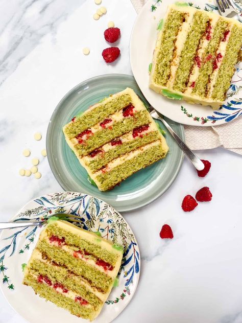 Raspberry, Pistachio and White Chocolate Cake - Baking with Aimee. White Chocolate Raspberry Pistachio Cake, Easy But Impressive Cakes, Easy Showstopper Cakes, Pistachio And White Chocolate Cake, Pistachio Sponge Cake Recipes, Easy Impressive Birthday Cake, Impressive Baking Recipes, Pistachio Raspberry Dessert, White Chocolate Pistachio Cake