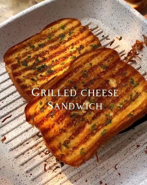 Delicious food , recipes on Instagram: "1,2 or 3? Which recipe by @simplecooq would you try? 1️⃣ Grilled cheese Sandwich🧀 2️⃣ Pesto Lemon Pasta 3️⃣ Garlic bread Recipes in the comments⬇️ 🎥 & recipes by @simplecooq • • • • • #foodstyling #foodstagram #foodlover #foodpics #foodlovers #food #foodphotography #fooddelicious #foodporn #foodart #foodpornography #foodlove #fastfoodjunkie #fastfoodporn #fastfoodlife #eating" Classic Grilled Cheese, Garlic Bread Recipe, Cheap Healthy Meals, Lemon Pasta, Tasty Recipes Videos, Quick Recipes Snacks, Grilled Sandwich, Family Eating, Recipes Snacks