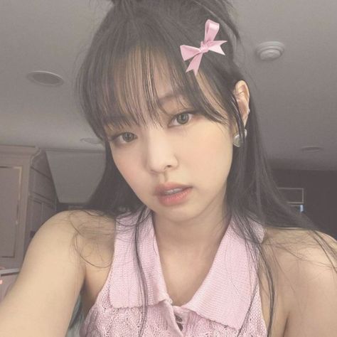 Jenni Core, Jennie Cute Aesthetic, Blackpink Pink Aesthetic, Jennie Pink Icon, Jennie Pink Aesthetic, Jennie Cute Photos, Jennie Icons Cute, Jennie Icons Aesthetic, Jennie Coquette