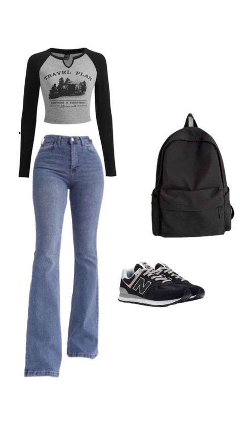 Blue wide leg jeans , Bootcut jeans, grey and black T-shirt, college outfit, college backpack, basic school outfit, new balance sneakers, black sneakers, black bag Cute Outfits With Flare Jeans, Back To School Outfits Y2k, Flare Jeans Outfit Casual, Light Grey Jeans Outfit, School Outfits Y2k, Casual Outfit College, Black Flare Jeans Outfit, Outfit With Flare Jeans, Black Crop Top Outfit