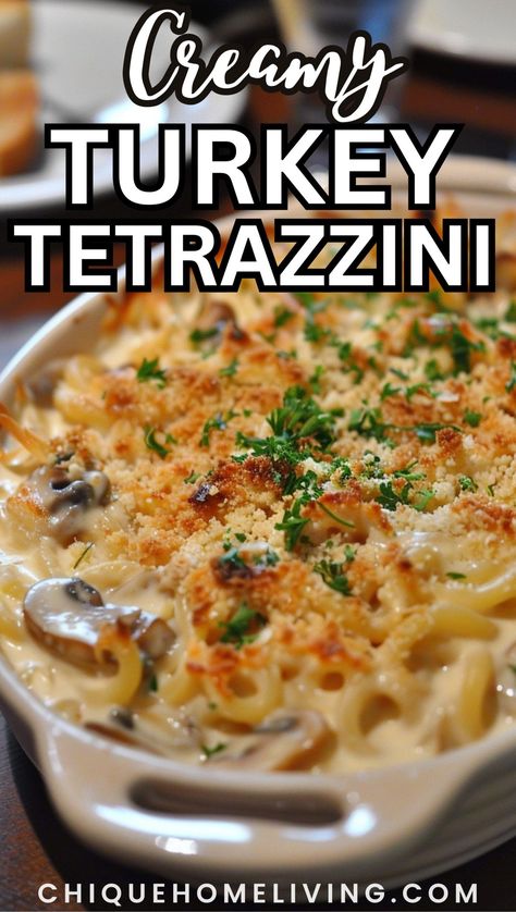 Recipe For Turkey Tetrazzini, Turkey Tezzarini Recipes, Turkey Catchatori, Best Turkey Tetrazzini Recipe, Leftover Turkey Tetrazzini Recipe, Recipes With Shredded Turkey, Turkey Tetrazzini Casserole, Turkey Tetrazzini Recipe Easy Healthy, Best Chicken Tetrazzini Recipes