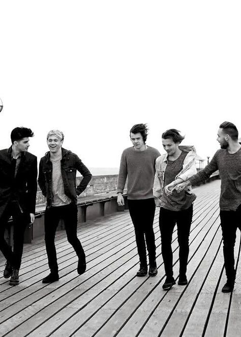 pinterest| @universexox ♏ Wallpaper One Direction, One Direction Music, Gambar One Direction, One Direction Songs, Night Changes, One Direction Wallpaper, One Direction Photos, One Direction Infection, I Love One Direction