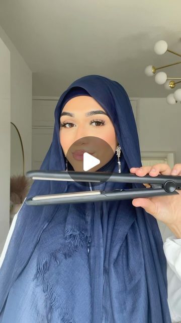 zohra on Instagram: "Modal hijab style with back and neck coverage 💙🦋 
•
Modal hijab @samiastreasures 🤍" Modal Hijab Style, Modal Hijab, Hijab Style, Hijab Fashion, High Neck, On Instagram, Instagram