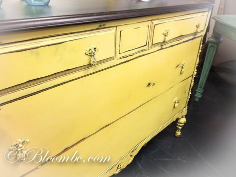 English Drawing Room, English Decoration, Yellow Painted Furniture, Yellow Chalk Paint, Annie Sloan Colors, Annie Sloan Painted Furniture, White Vessel Sink, Yellow Furniture, Chinese Wallpaper