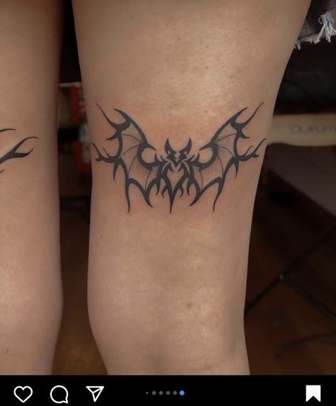 Ankle Tattoo Grunge, Simple Tattoos Alt, Grungy Tattoos Women, Tattoos That Wrap Around Leg, Neotribal Knee Tattoo, Cybersigilism Knee Tattoo, Gothic Leg Tattoos, Goth Arm Tattoo, Grudge Tattoos