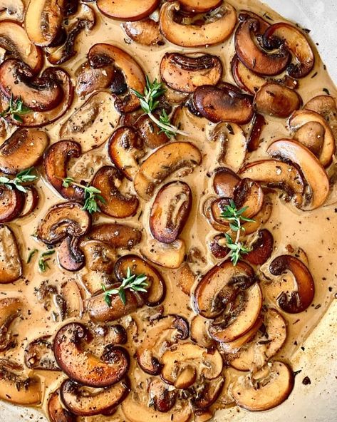 Creamy Mushroom Sauce for Steak Recipe | The Kitchn Mushroom Gravy For Steak, Steak Sauces, Mushrooms Sauce, Mushroom Steak, Mushroom Sauce Steak, Recipes Sauces, Steak Sauce Recipes, Food Sauces, Skillet Bread