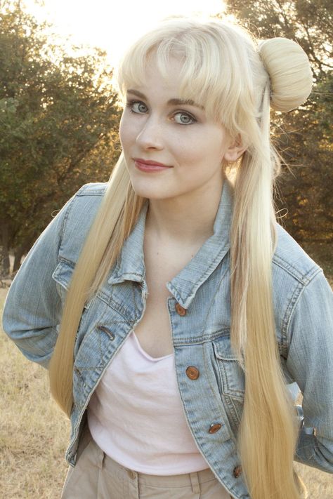 Sailor Moon In Real Life, Usagi Hairstyle, Sailor Moon Hairstyle, Anime Hairstyles In Real Life, Serena Sailor Moon, Sailor Moon Hair, Anime Hairstyles, Sailor Scout, Awesome Cosplay