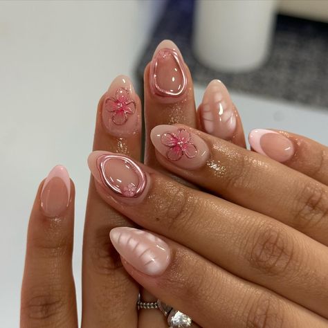 🌸✨ Nail Designs Oval Almond, Blooming Jelly Nails, Natural Acrylic Nails Short Almond, Nail Inspo Designs Almond, Own Nails Design Short, Short Nails Gel Fall, Gel X Nails Korean, Nail Inspo August 2024, Oval Nails Short Design