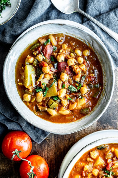 Persian Chickpea & White Bean Soup (Vegan Abgoosht) White Bean Soup Vegan, Persian Vegan, Bean Soup Vegan, Iranian Recipes, Chickpea Soup, Dinner Rotation, Persian Cuisine, Soup Vegan, Savory Tart