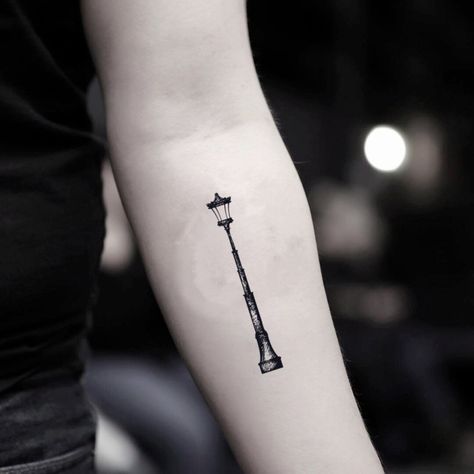 Streetlight Tattoo, Narnia Tattoo, Lamp Tattoo, Diy Tattoo Permanent, Literary Tattoos, Cross Tattoo For Men, Light Tattoo, Minimal Tattoos, Strength Tattoo