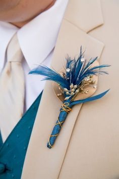 Bracelet Corsage, Prom Corsage And Boutonniere, Elegant Wedding Flowers, Brooch Style, Prom Corsage, Groomsmen Boutonniere, Corsage And Boutonniere, Corsage Prom, Seeded Eucalyptus