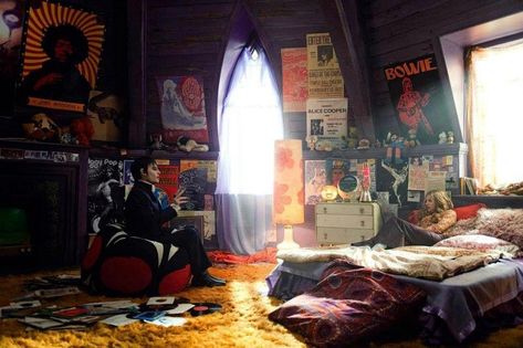 Sala Grunge, Bohemian Bedrooms, Ideas Habitaciones, Teen Girl Bedroom, Bohemian Bedroom Decor, Grunge Room, Room Goals, Dark Shadows, Teenage Bedroom