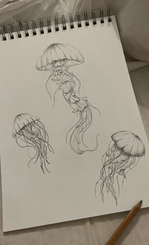 Cool Jellyfish Drawing, Ocean Themed Sketches, Fish Tank Sketch, Ocean Life Sketches, How To Draw Water Pencil, Calming Sketches, Mythical Sea Creatures Drawing, Ocean Animal Sketches, Marine Life Sketches