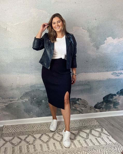 Ways To Style Moto Jackets For Spring — Caralyn Mirand Koch Plus Moto Jacket Outfit, Moto Jacket Skirt Outfit, Curvy Autumn Outfits 2022, Curve Spring Outfits, Midsize Fashion Workwear, Curvy Spring Fashion, Plus Size Large Bust Outfits, Spring Outfits 2024 Midsize, Moto Jacket Outfit 2022