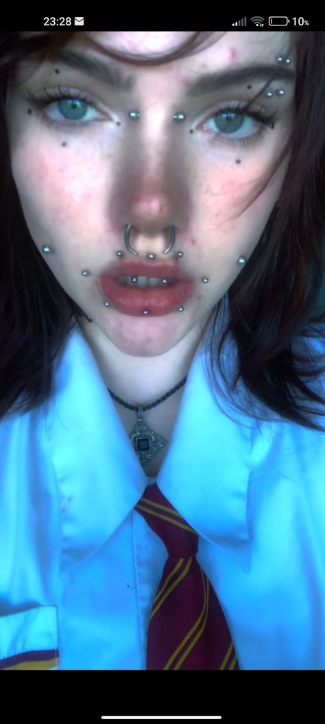 Alternative Piercings Face, Full Face Of Piercings, A Lot Of Face Piercings, Overcrowded Facial Piercings, Heavily Pierced Face, Piercing Layout Face, Full Face Piercings, Piercing Set Up Face, Face Full Of Piercings