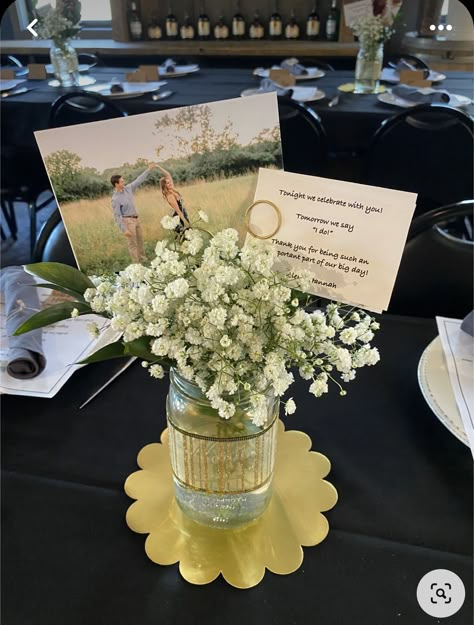 Vintage Rehearsal Dinner Ideas, Rehursal Dinner Decor, Rehearsal Centerpiece Ideas, Simple Rehearsal Dinner Decorations Table, Rehearsal Dinner Bbq Decorations, Simple Wedding Rehearsal Decorations, Rehersal Dinner Table Decorations Centerpieces, Rehearsal Dinner Balloons, Bonfire Rehearsal Dinner