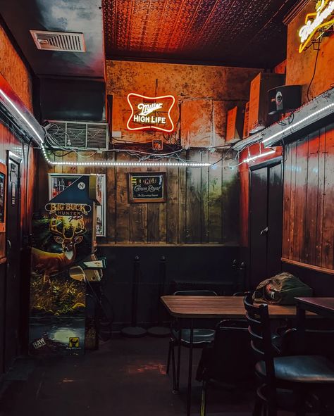 The Dive Bar Aesthetic (@divebarvibes) • Instagram photos and videos Dive Bar Aesthetic Basement, Dive Bar Exterior, American Dive Bar, Vintage Sports Bar Aesthetic, Nyc Dive Bar, Blues Bar Aesthetic, Beach Dive Bar, Dive Bars Aesthetic, Dive Bar Bathroom Aesthetic