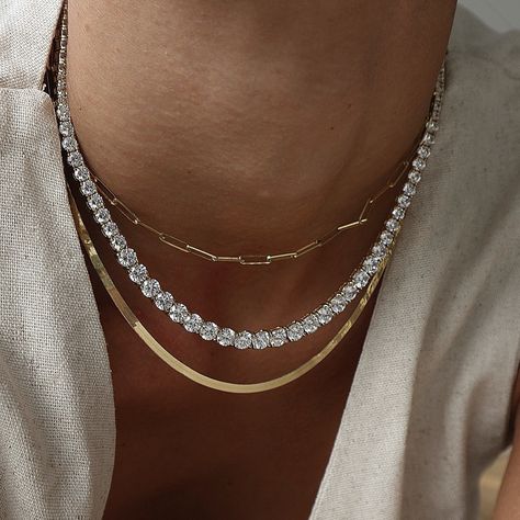 Elevate your elegance with our timeless diamond tennis necklace 💎✨ Handcrafted in Italy with precision and passion, each stone radiates luxury and sophistication. Perfect for any occasion, this classic piece brings a touch of brilliance to your everyday look. #Capucelli #DiamondTennisNecklace #HandcraftedJewelry #ItalianDesign #LuxuryStyle Necklace Stack, Diamond Tennis Necklace, Tennis Necklace, Italian Design, Everyday Look, Handcrafted Jewelry, Gold Diamond, Diamond Necklace, Tennis