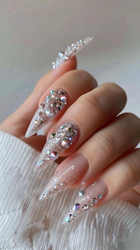 Bridal Nail Designs, Nail Nail Designs, Bridal Nail, Glamour Nails, Nails Design With Rhinestones, Almond Acrylic Nails, Nail Beauty, Glam Nails, Sparkle And Shine