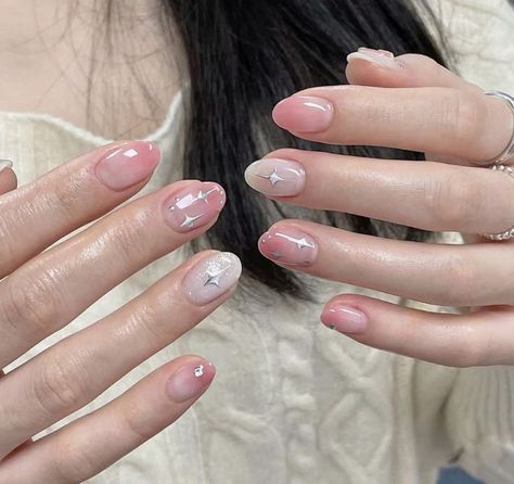 Short Xiaohongshu Nails, Japanese Natural Nails, Japanese Jelly Nails Short, Douyin Summer Nails, Saranghoes Nails, Short Asian Nails, Summer Korean Nails, Almond Nails Korean, Short Douyin Nail