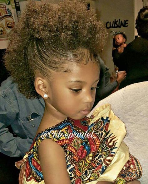 Girls natural hair Curly Pageant Hair, Toddler Hairstyles For Curly Hair, Hairstyles For Curly Hair Kids, Curly Hair Kids, Natural Pageant, Pageant Hairstyles, Childrens Hairstyles, Pageant Hair, Hairstyles Girl